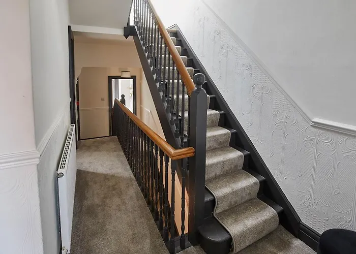 Host & - Raven House Casa vacanze