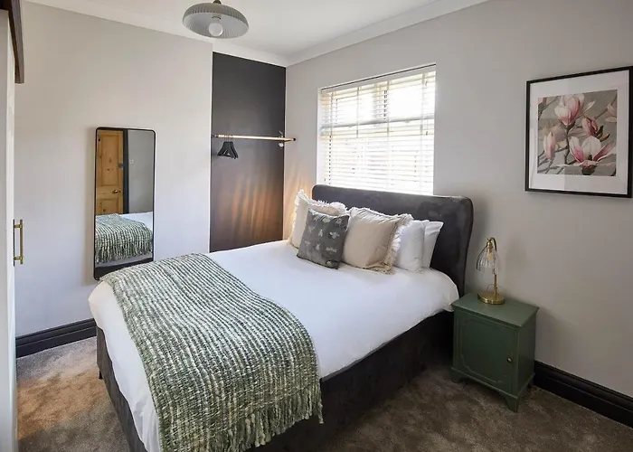 Holiday home Host & - Raven House